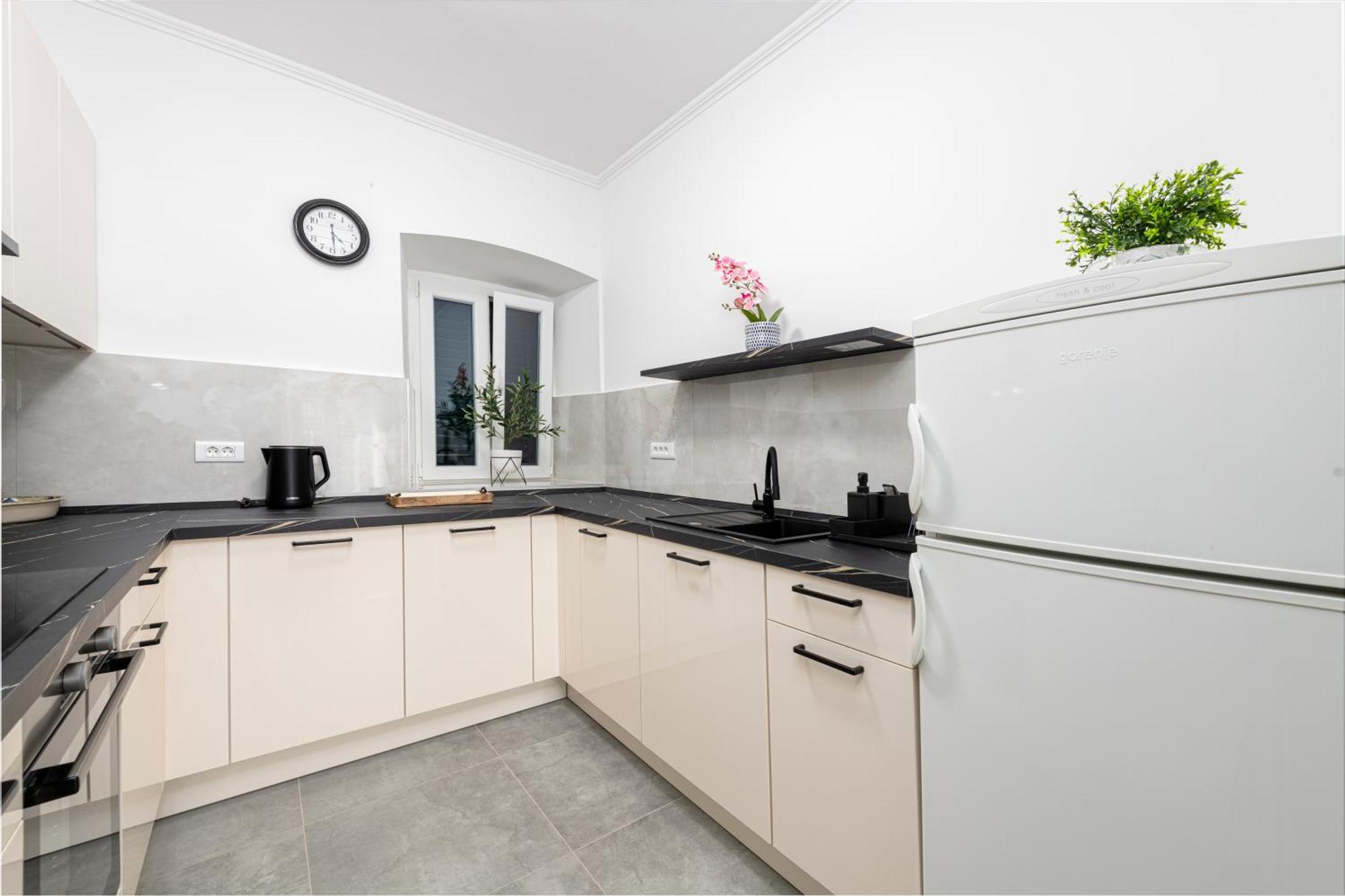 Vera Apartments Дубровник Екстериор снимка